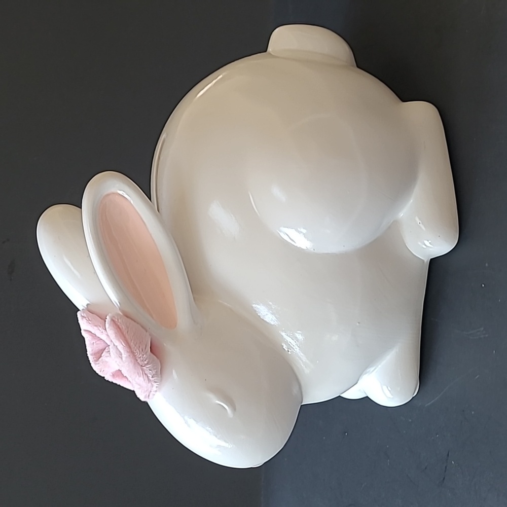 Adorable bunny bank - Picture 6 of 8
